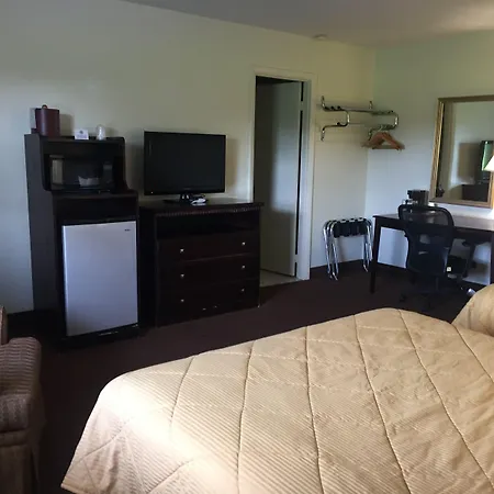 Budget Inn - Farmington-2
