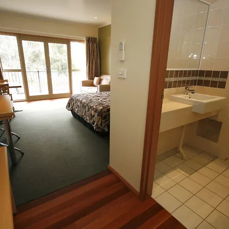 Forbes Victoria Inn-2