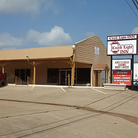 Coach Light Inn-3