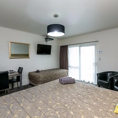 16 Northgate Motor Lodge-3