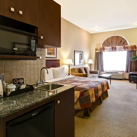 Canalta Hotel Camrose-2