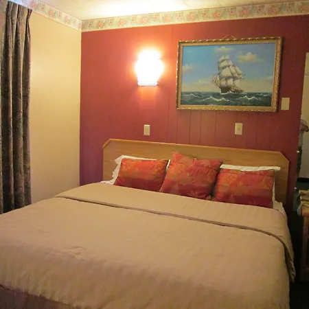 Townhouse Motel-2