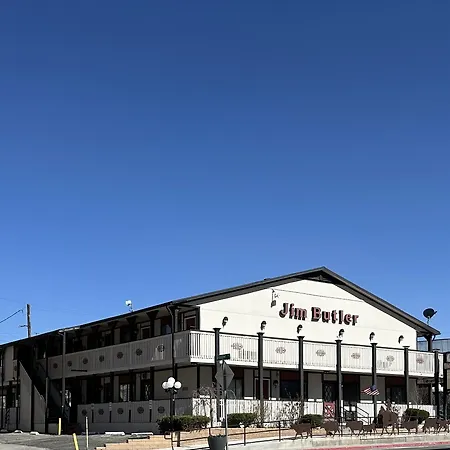 Jim Butler Inn & Suites-3
