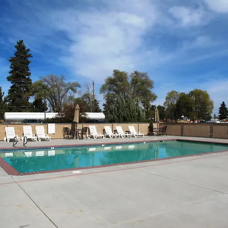 Sugarloaf Mountain Motel-2