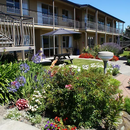 Taylors Motel-3