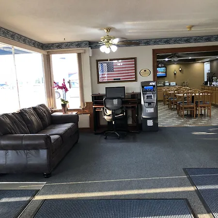 Amber Inn-3