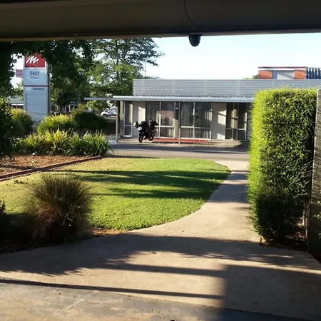 Mansfield Motel-2