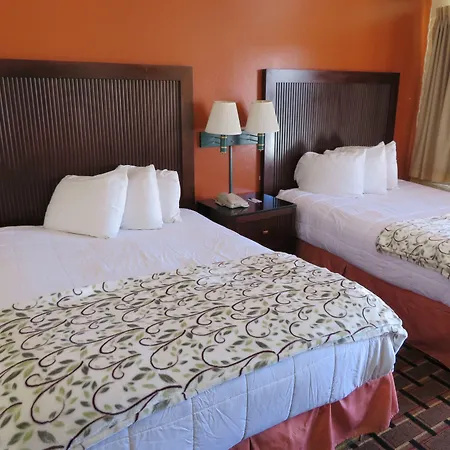 Royal Crest Motel-3