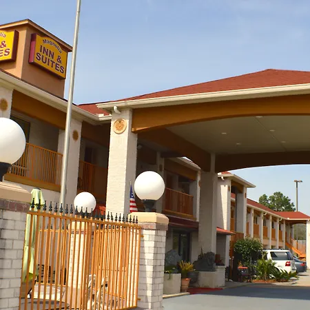 Magnolia Inn And Suites-3