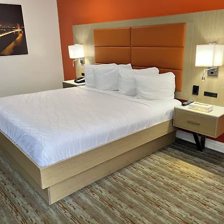 Presidio Parkway Inn-3