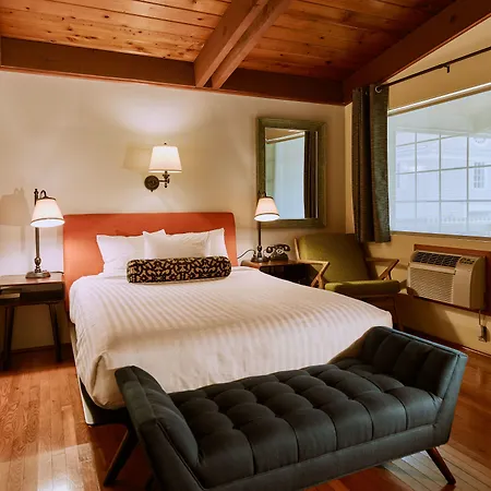 Timbers Inn-2