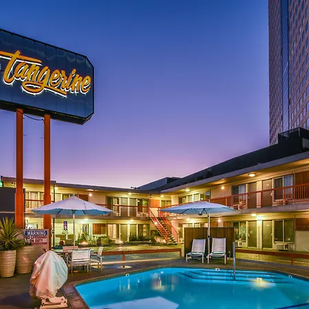 The Tangerine - A Burbank Hotel-2