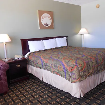 Budget Inn And Suites Siloam Springs-3