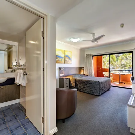 Kacy'S Bargara Beach Motel-3
