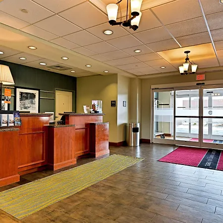 Hampton Inn Ellsworth-2