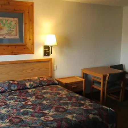 North Country Inn & Suites-2