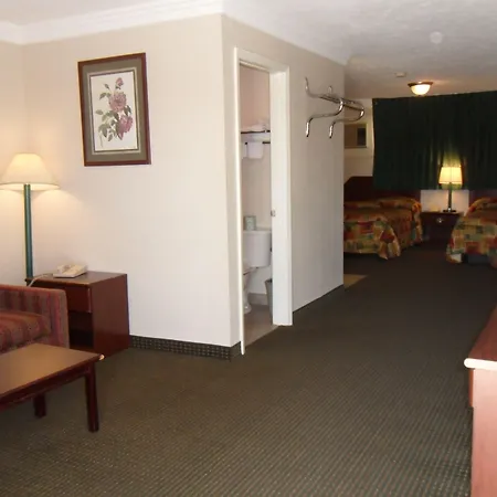 Deluxe Inn Motel-2