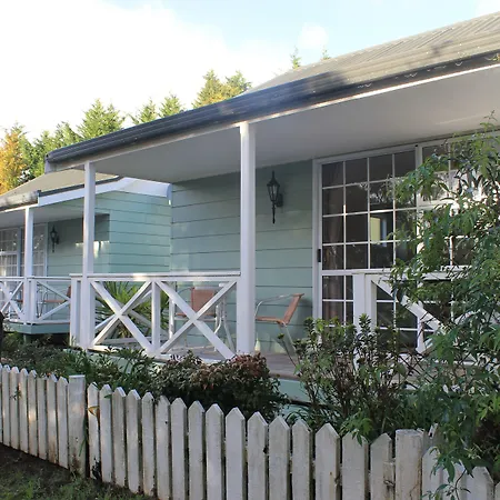 Ash Grove Boutique Motel-2