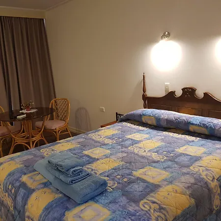 Cobb Inlander Motel-3