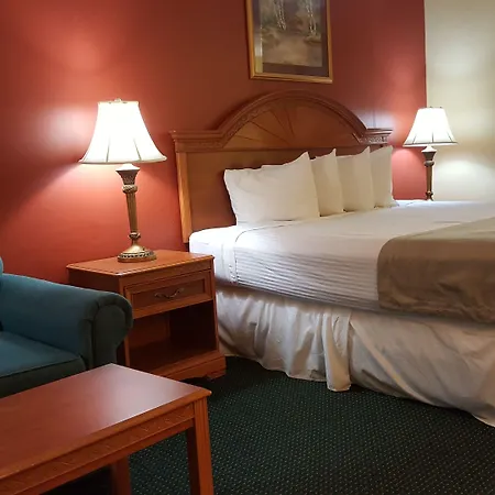 Plaza Inn Springfield-2