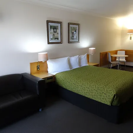 Hermitage Motor Inn-3