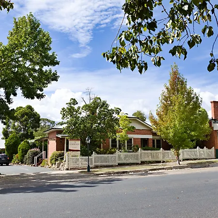 Beechworth Carriage Motor Inn-2