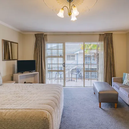 Silver Fern Rotorua Suites & Spa-2