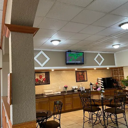 Knights Inn & Suites Emporia-3