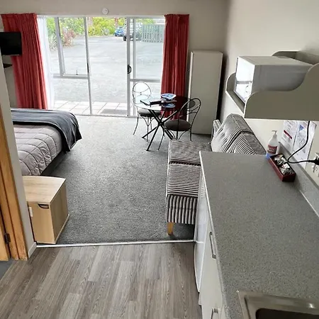 Jade Court Motel-2