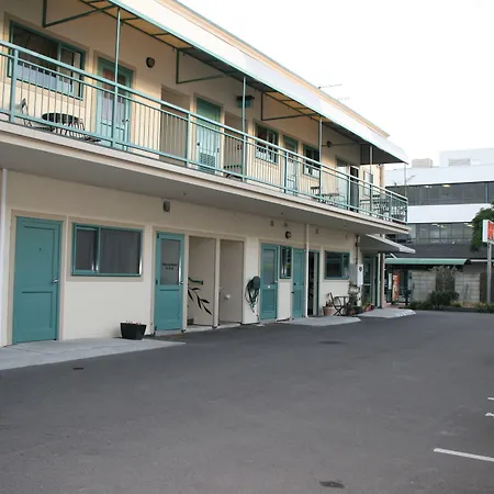 Astray Motel-2