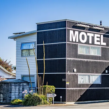 Asure Pukekura Motor Lodge-2