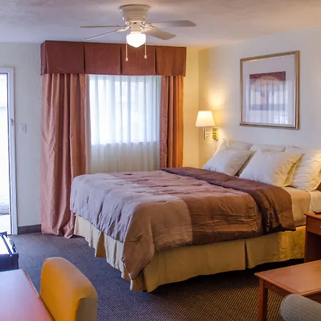 Budget Inn & Suites Colby-2