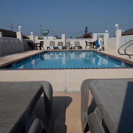 Port Isla Inn-3