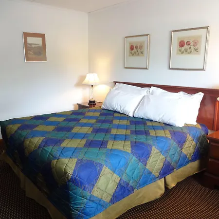 Gorham Motor Inn-3