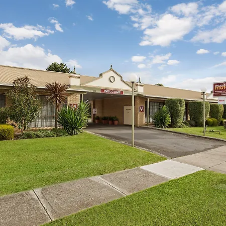 Manifold Motor Inn-3