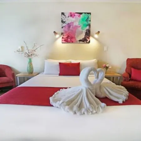 Ashwood Manor Motor Lodge-2