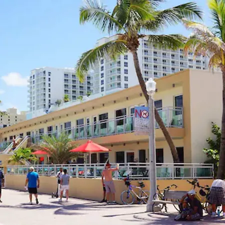 Diane Oceanfront Suites-3