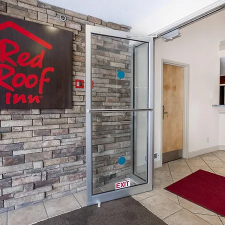Red Roof Inn Clifton Park-3