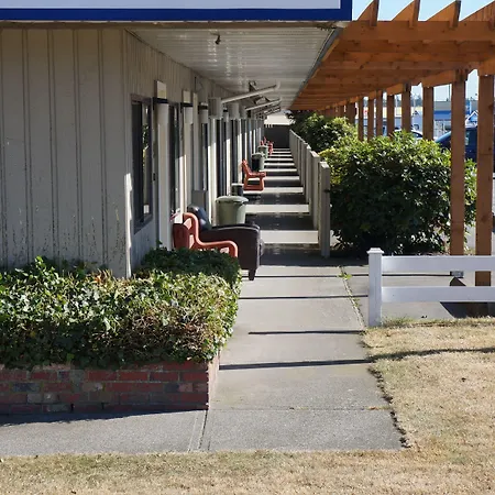 Westward Inn & Suites-3