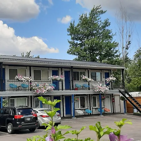 Blue Moon Motel-3