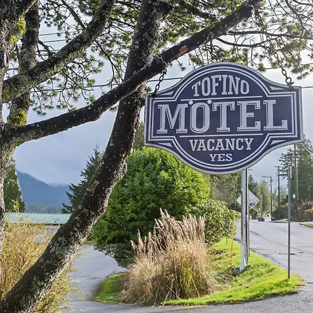Tofino Motel Harbourview-3