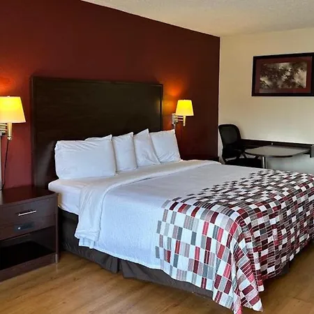 Red Roof Inn Fredericksburg South-3