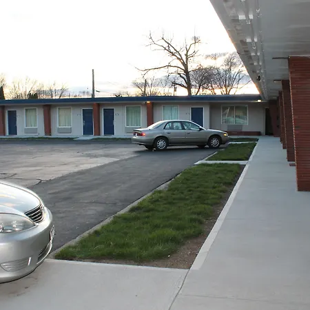 American Motor Inn - Rock Island-3