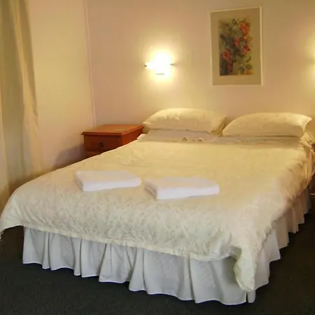 River Park Motor Inn-2