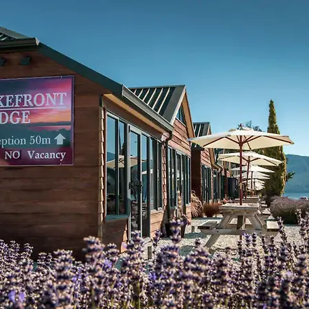 Lakefront Lodge-3