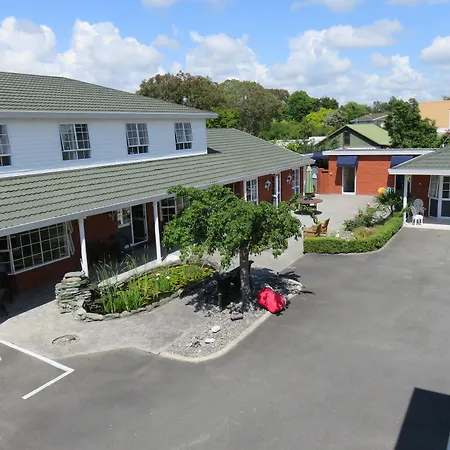 Admirals Motor Lodge-2