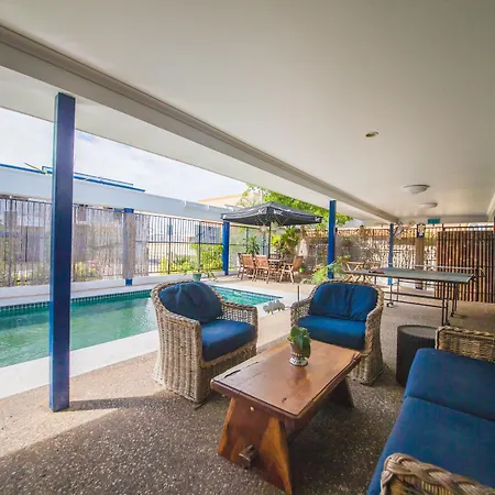 Cosmopolitan Motel & Serviced Apartments-3