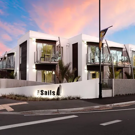The Sails Nelson-2