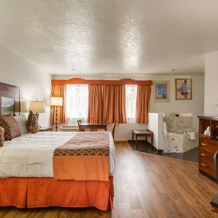 Sandia Peak Inn Old Town Abq, A Howard Johnson By Wyndham-3