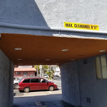 Value Inn Hollywood-2